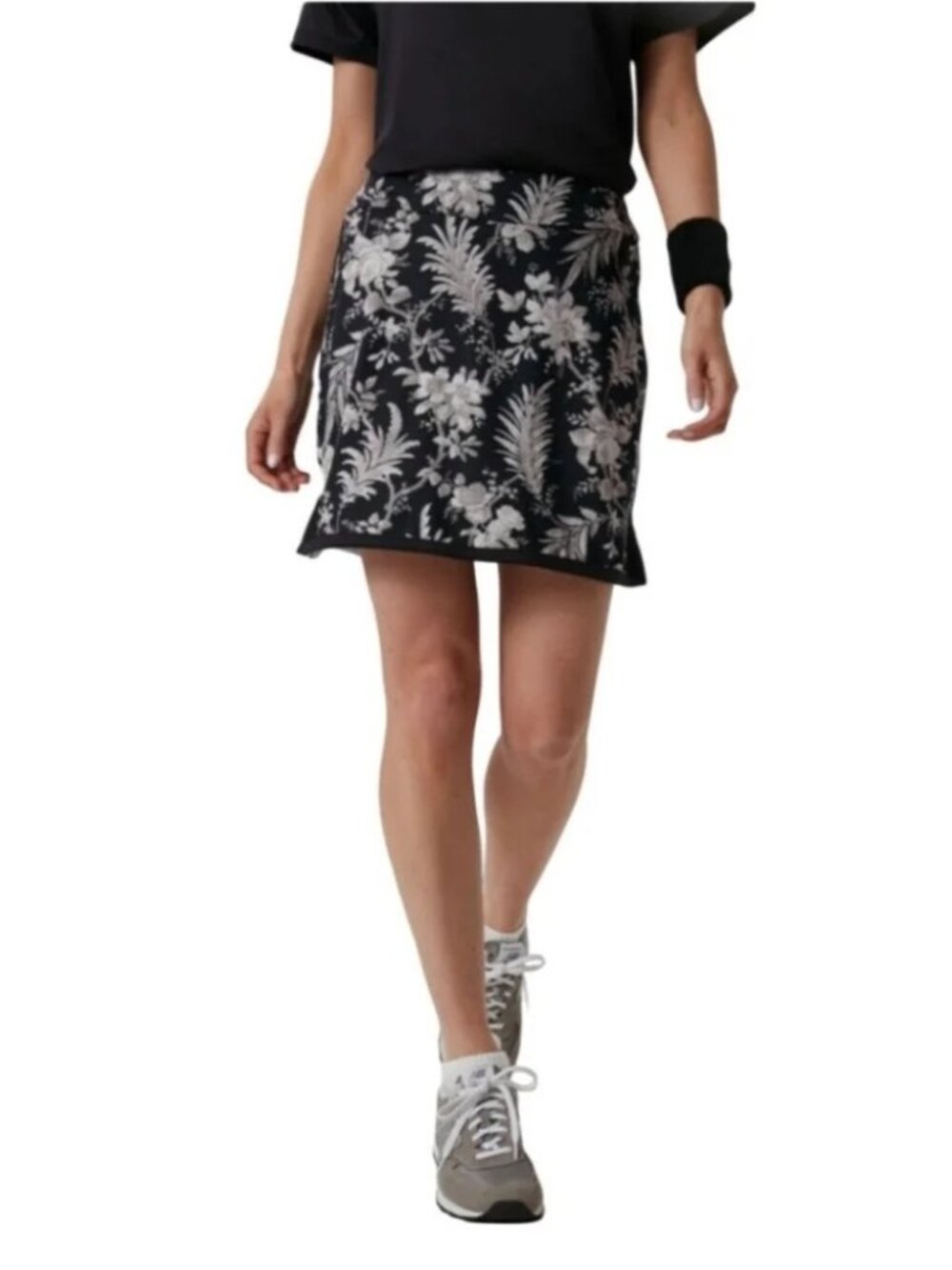 Tuckernuck Tnuck Sport 16" Piped Golf Skirt in Ojai Vines XSmall New Womens